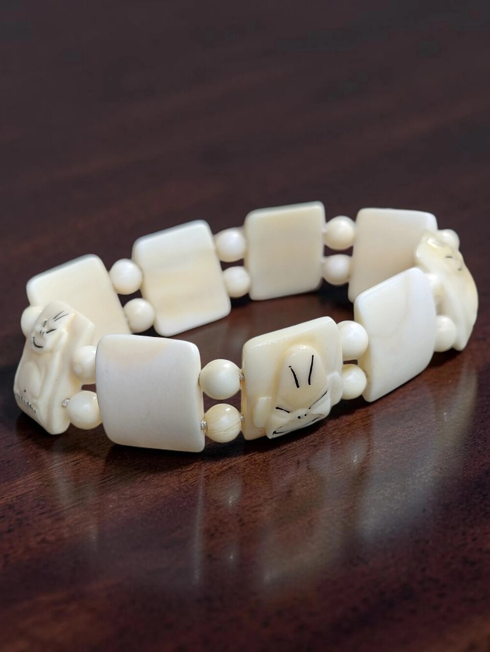 Rare Antique Alaskan Inuit Carved Organic Bone Bracelet